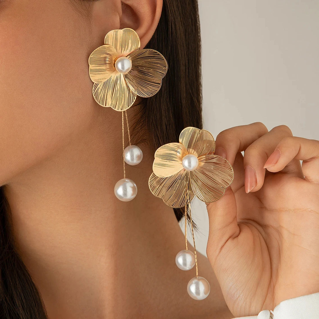 Romantic Flower Petal Long Tassel Drop Earrings for Women 2024 Trend Imitation